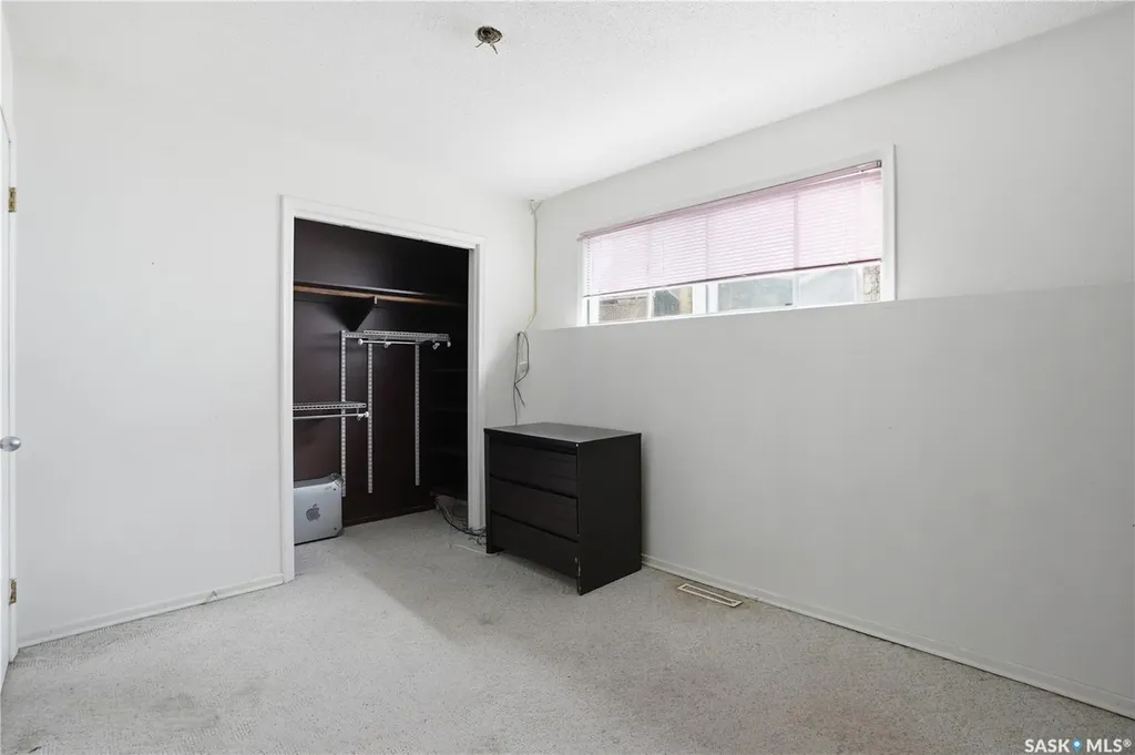 2009 Easthill Saskatoon SK S7J 3C6