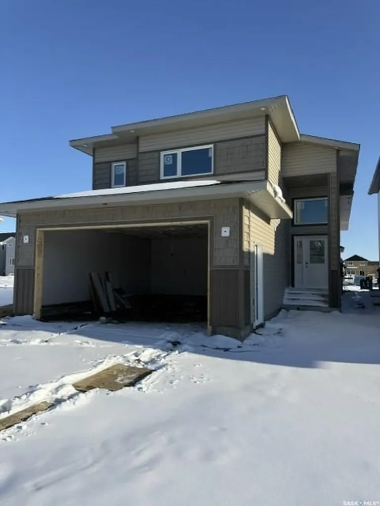 211 Taskamanwa Street Saskatoon SK S7V 1X3