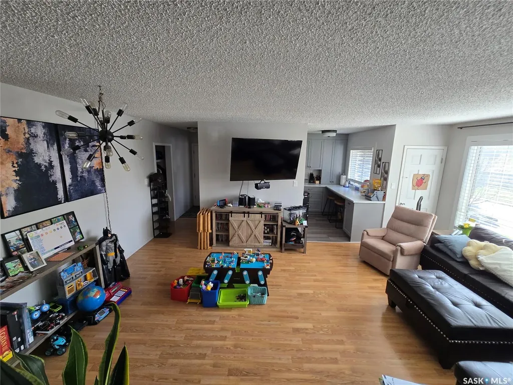 605 Wilson Crescent Saskatoon SK S7J 2M2