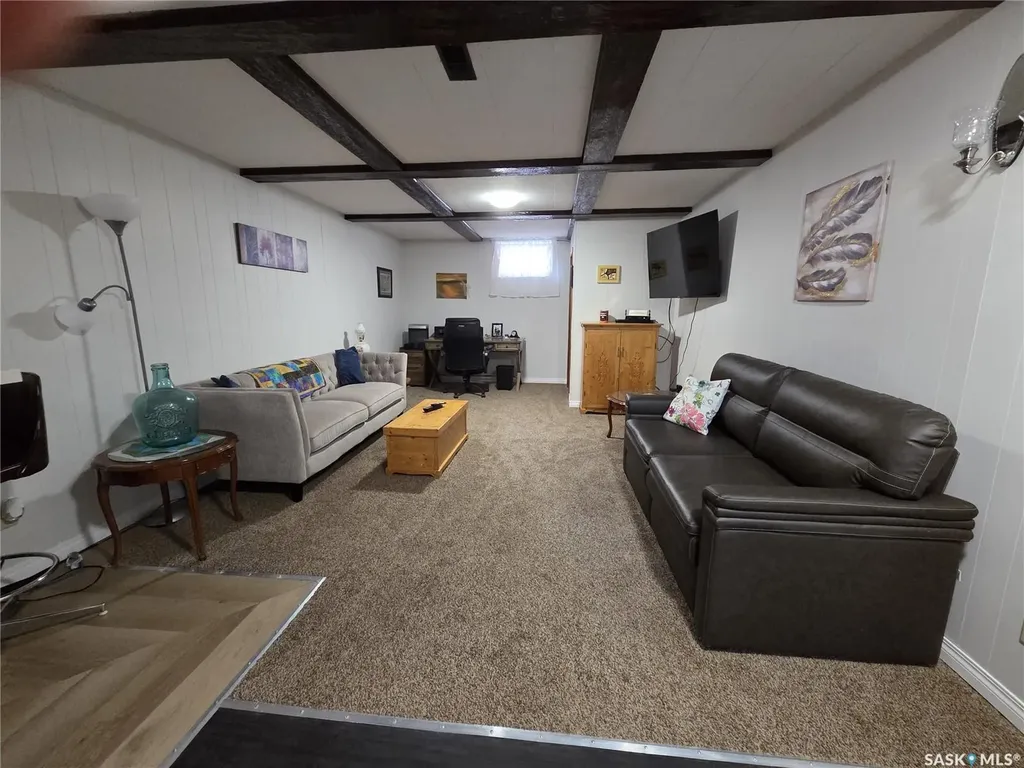 237 3rd Street NW Wadena SK S0A 4J0
