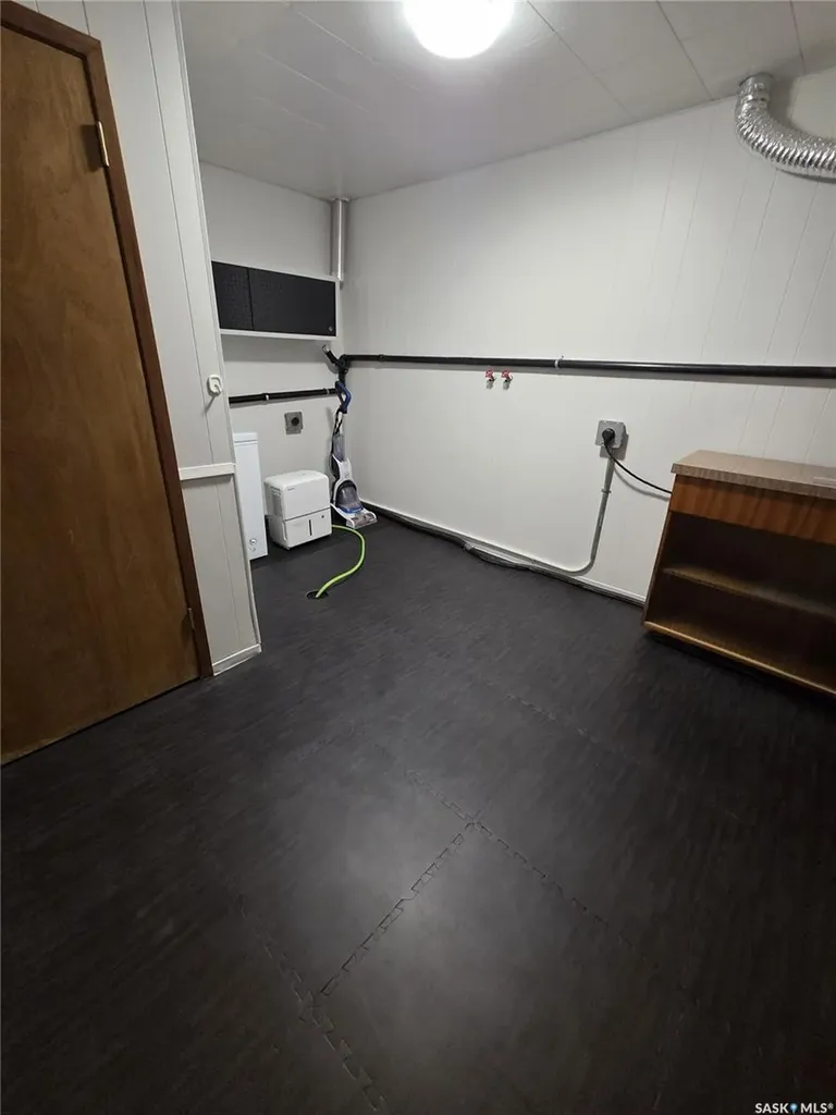 237 3rd Street NW Wadena SK S0A 4J0