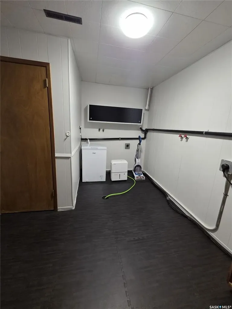 237 3rd Street NW Wadena SK S0A 4J0