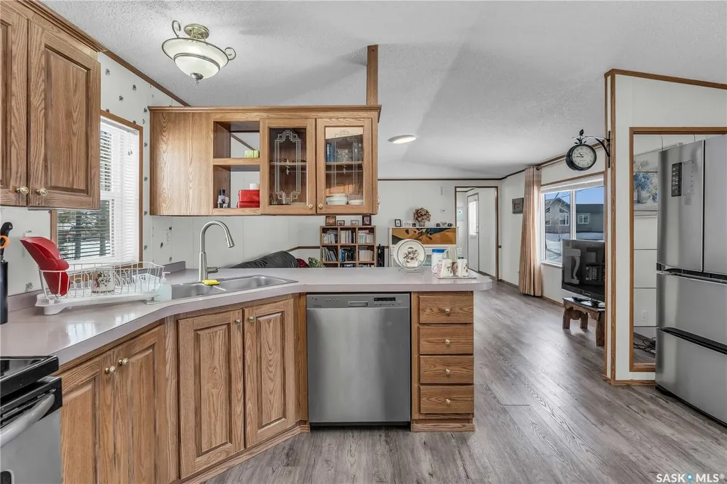 208 Tyvan Street Francis SK S0G 1V0