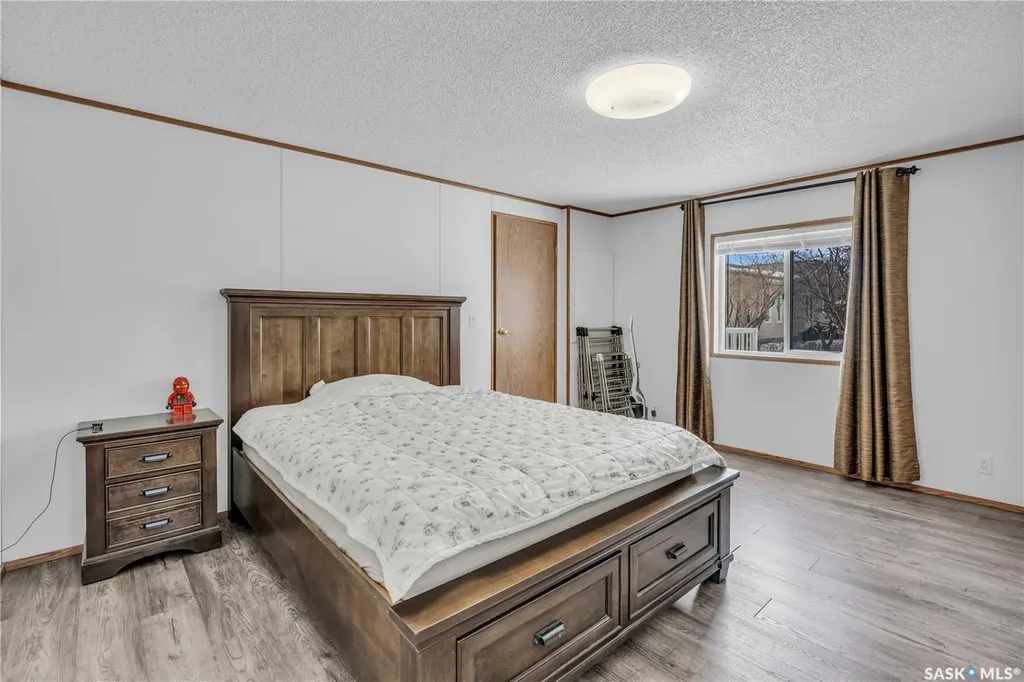 208 Tyvan Street Francis SK S0G 1V0