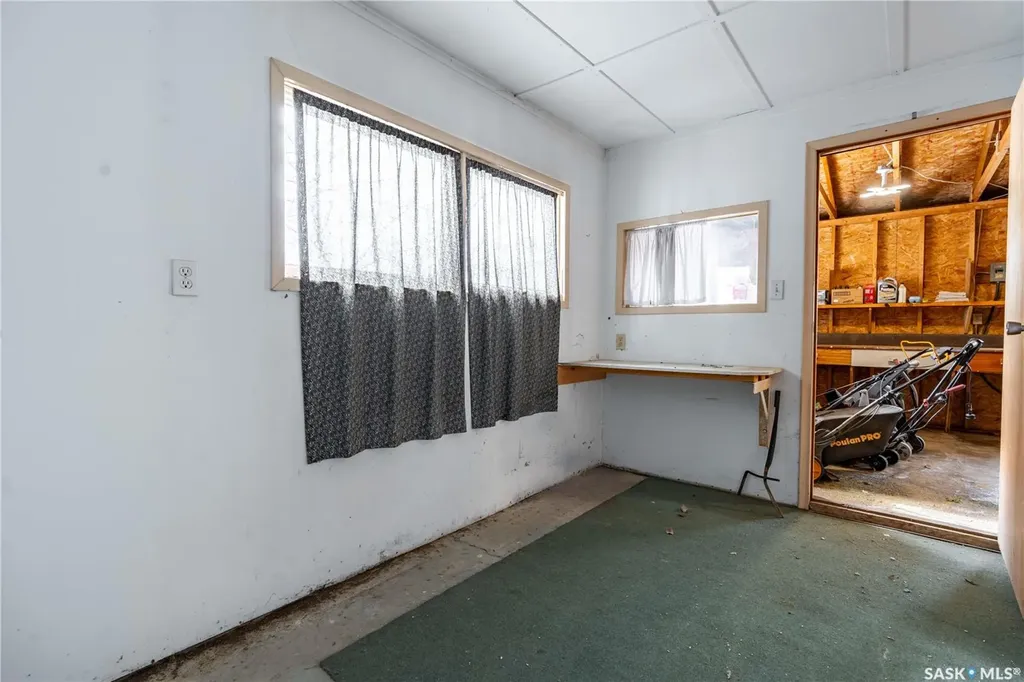208 Tyvan Street Francis SK S0G 1V0