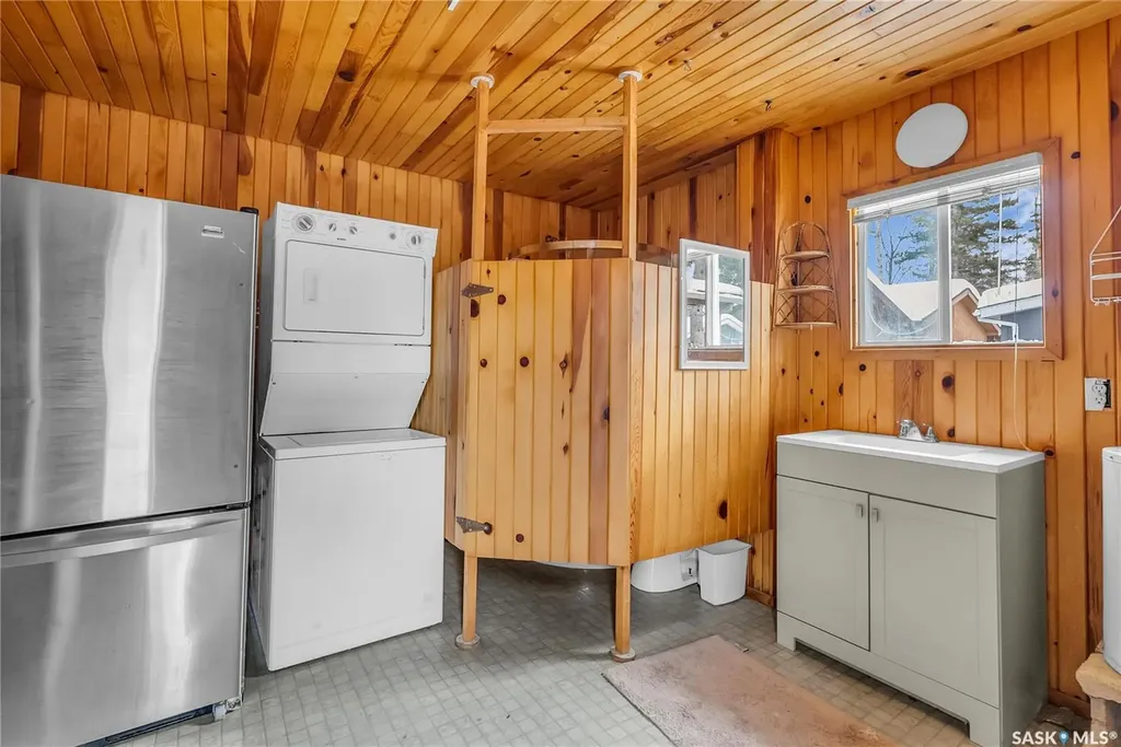 30 6th Street Lakeland Rm No. 521 SK S0J 0N0