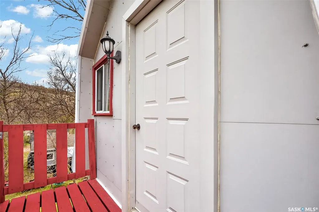 407 Hidden Ridge Place Marquis Rm No. 191 SK S0H 2X0