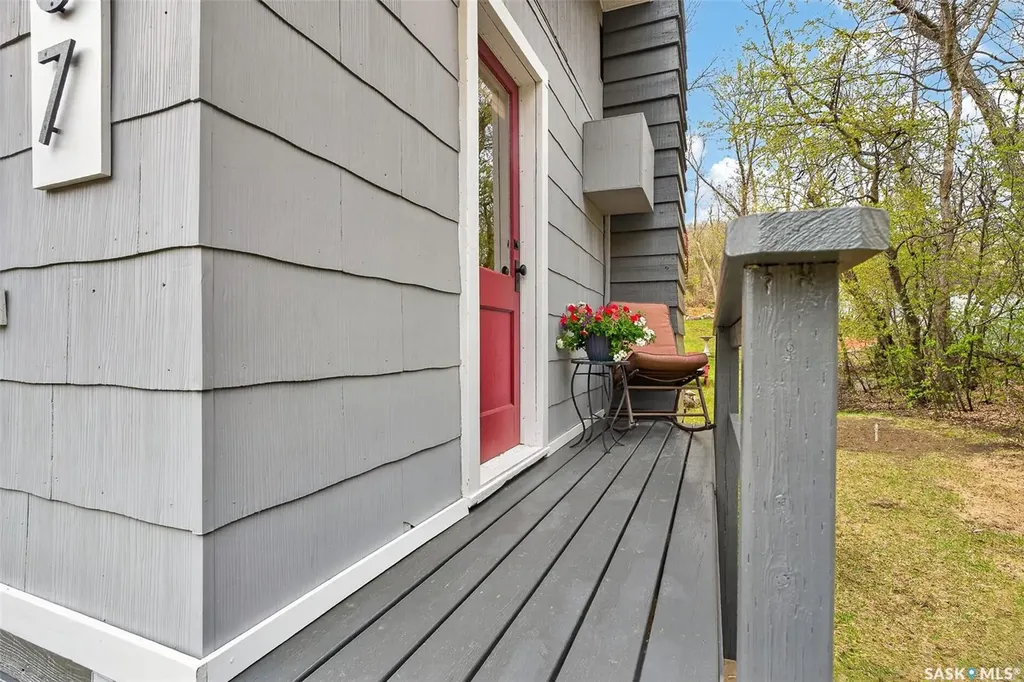 407 Hidden Ridge Place Marquis Rm No. 191 SK S0H 2X0