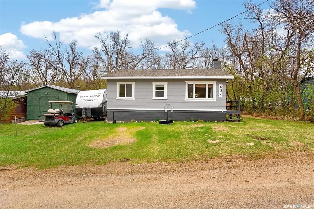 407 Hidden Ridge Place Marquis Rm No. 191 SK S0H 2X0