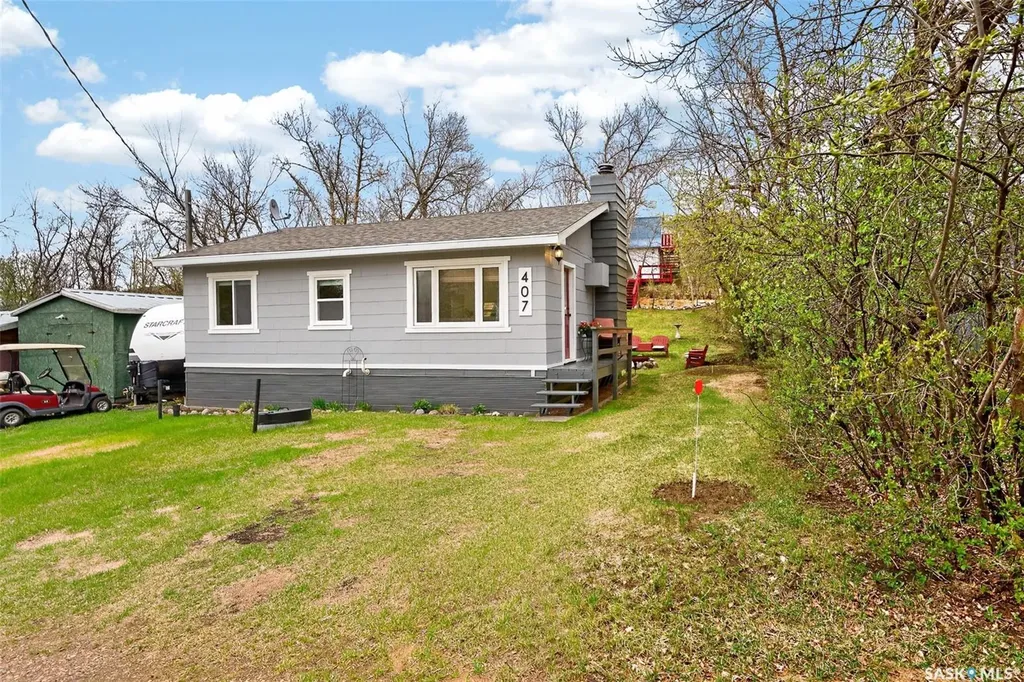 407 Hidden Ridge Place Marquis Rm No. 191 SK S0H 2X0