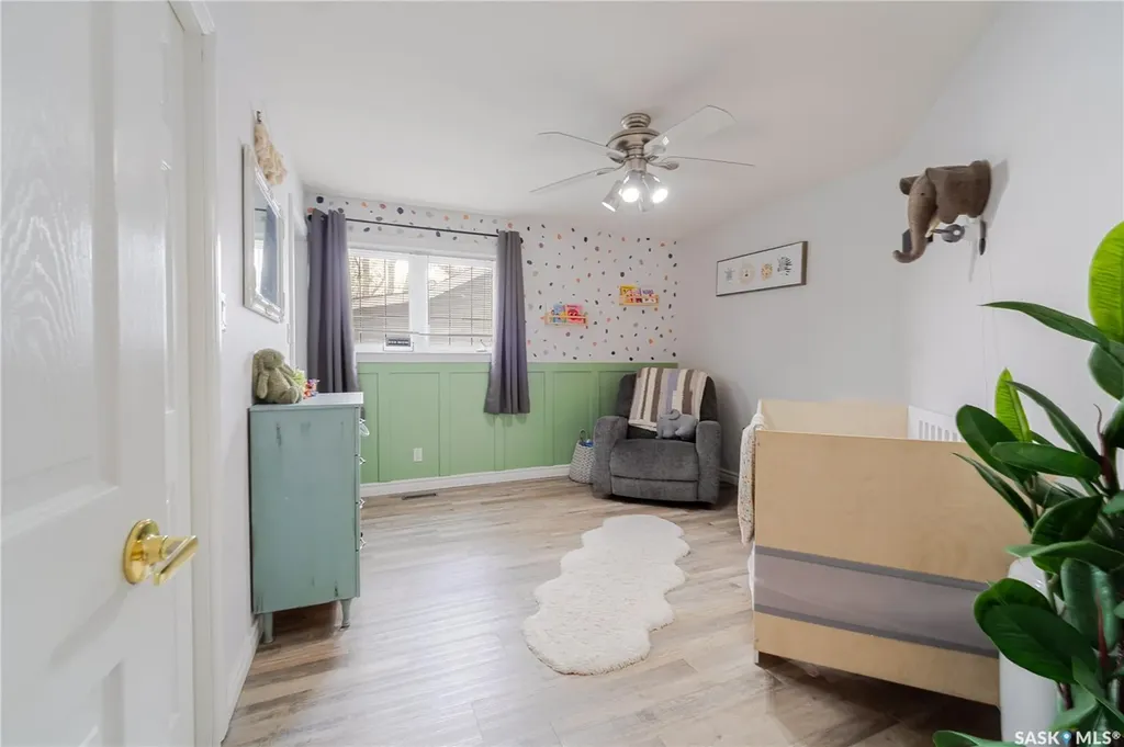 1054 Monk Avenue Moose Jaw SK S6H 4E4