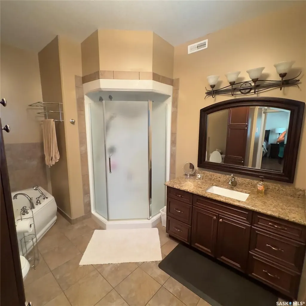 82 Estates Drive Elk Ridge SK S0J 0N0