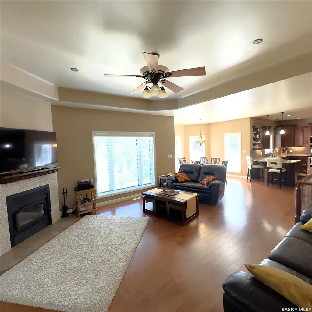 82 Estates Drive Elk Ridge SK S0J 0N0