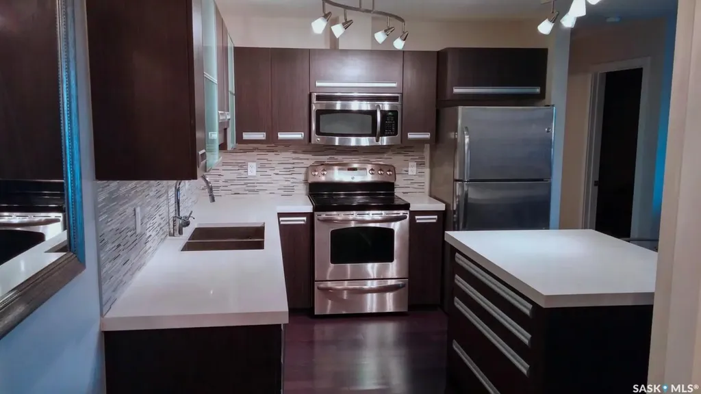 211 Ledingham Street Saskatoon SK S7V 0C5
