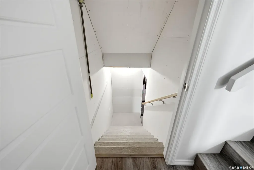 5564 Prefontaine Avenue Regina SK S4W 0M8