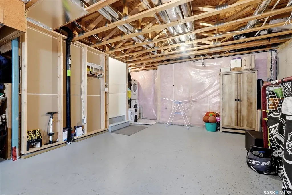 5564 Prefontaine Avenue Regina SK S4W 0M8