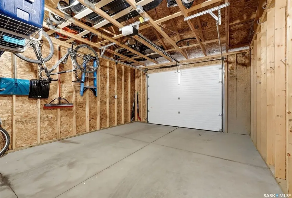 5564 Prefontaine Avenue Regina SK S4W 0M8