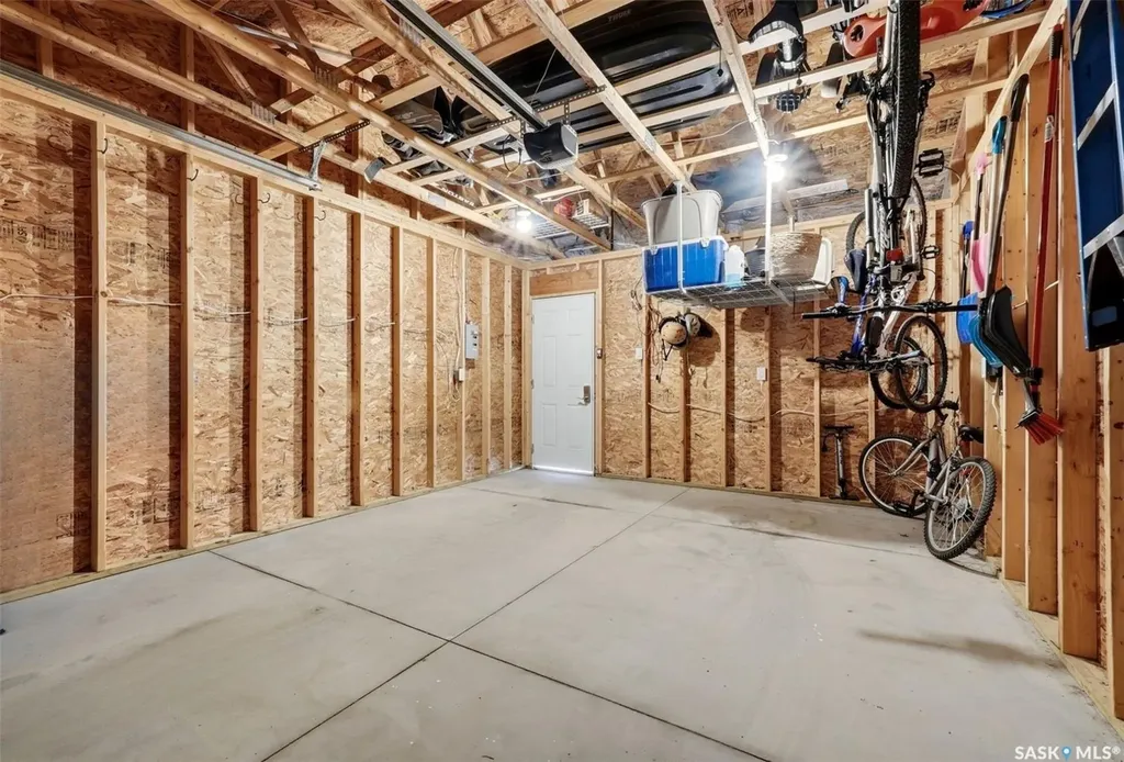 5564 Prefontaine Avenue Regina SK S4W 0M8