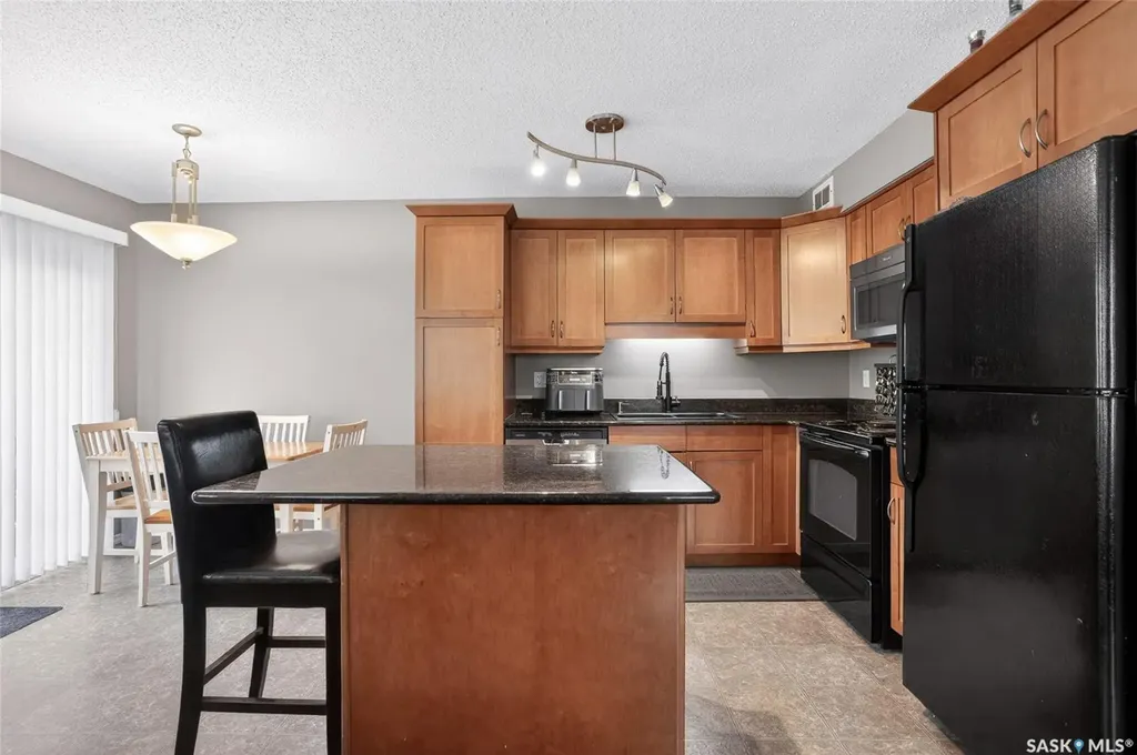 105 Lynd Crescent Saskatoon SK S7T 0C3