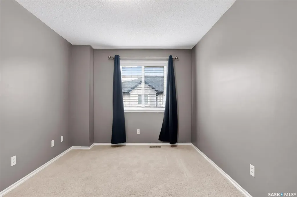 105 Lynd Crescent Saskatoon SK S7T 0C3