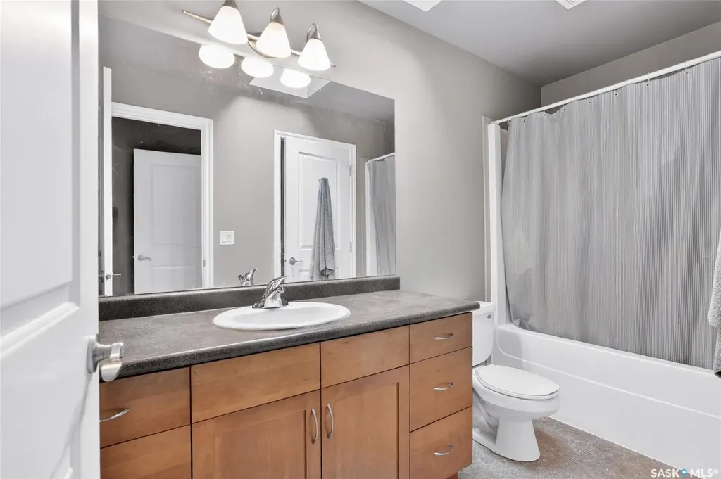 105 Lynd Crescent Saskatoon SK S7T 0C3