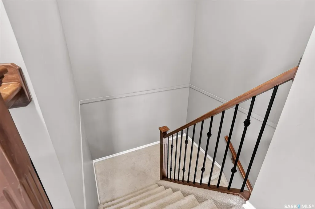 105 Lynd Crescent Saskatoon SK S7T 0C3