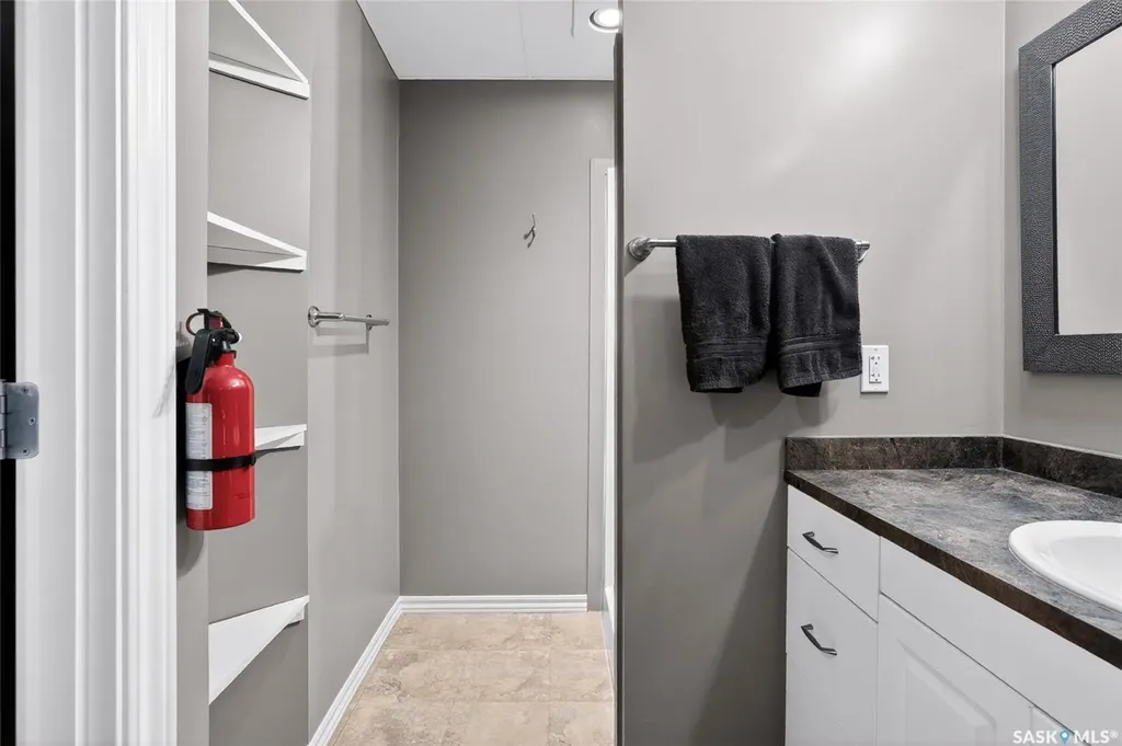 105 Lynd Crescent Saskatoon SK S7T 0C3