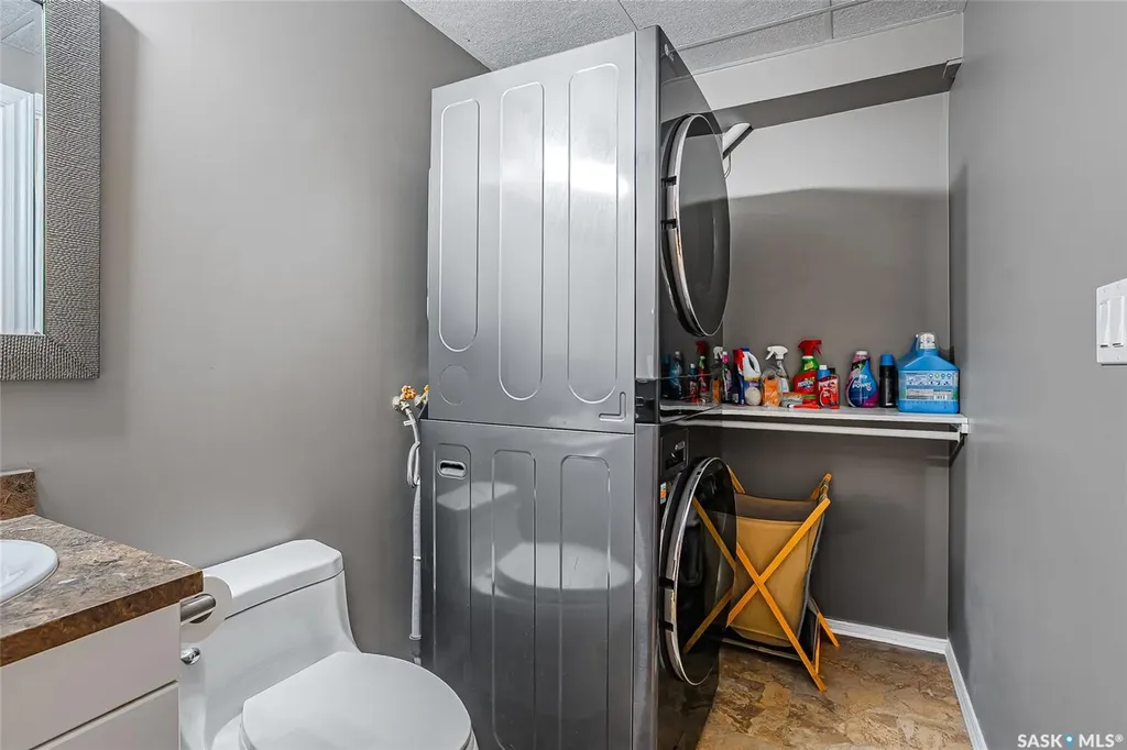 105 Lynd Crescent Saskatoon SK S7T 0C3