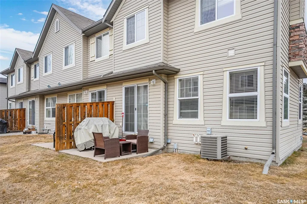 105 Lynd Crescent Saskatoon SK S7T 0C3