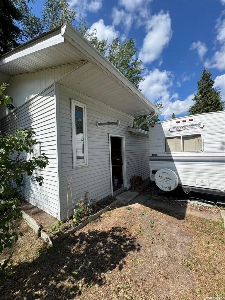 308 Francis Avenue Lakeland Rm No. 521 SK S0J 0N0