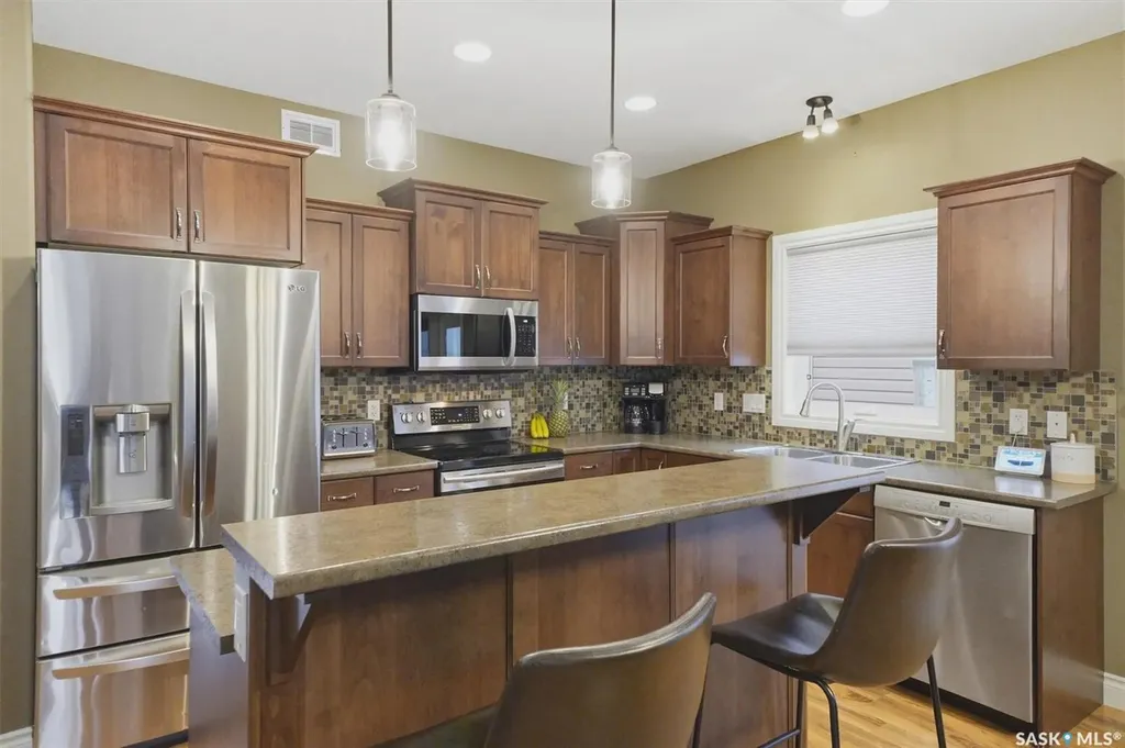 234 Klassen Crescent Saskatoon SK S7R 0E9