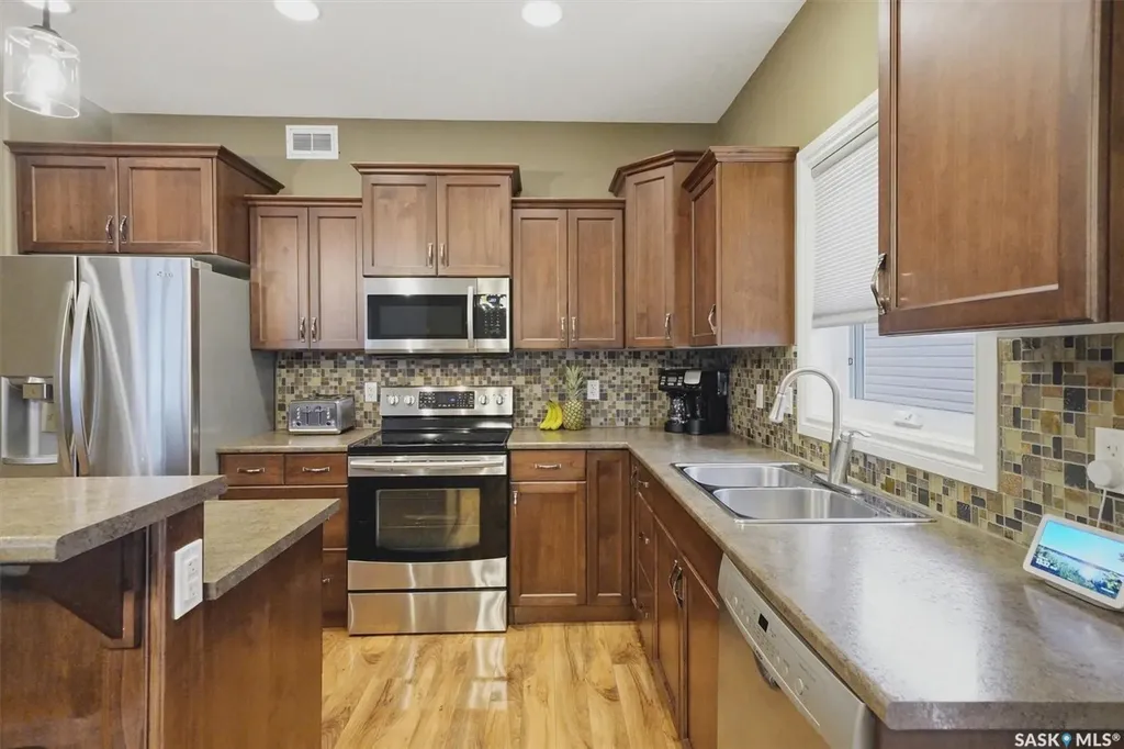 234 Klassen Crescent Saskatoon SK S7R 0E9