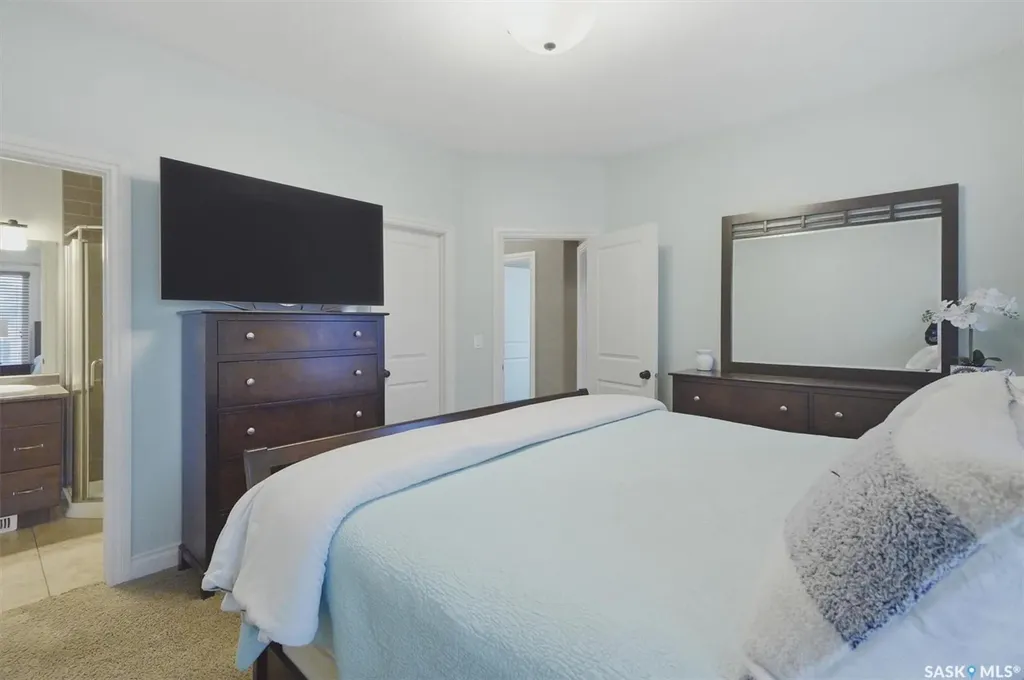 234 Klassen Crescent Saskatoon SK S7R 0E9