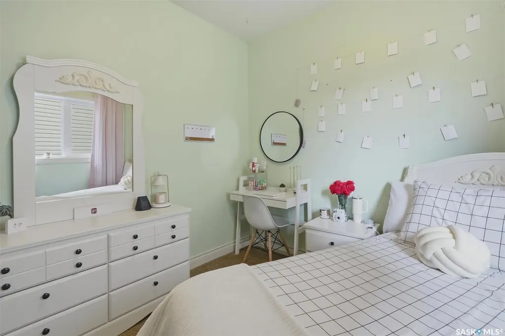 234 Klassen Crescent Saskatoon SK S7R 0E9