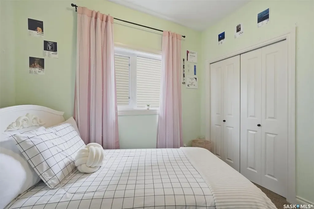 234 Klassen Crescent Saskatoon SK S7R 0E9