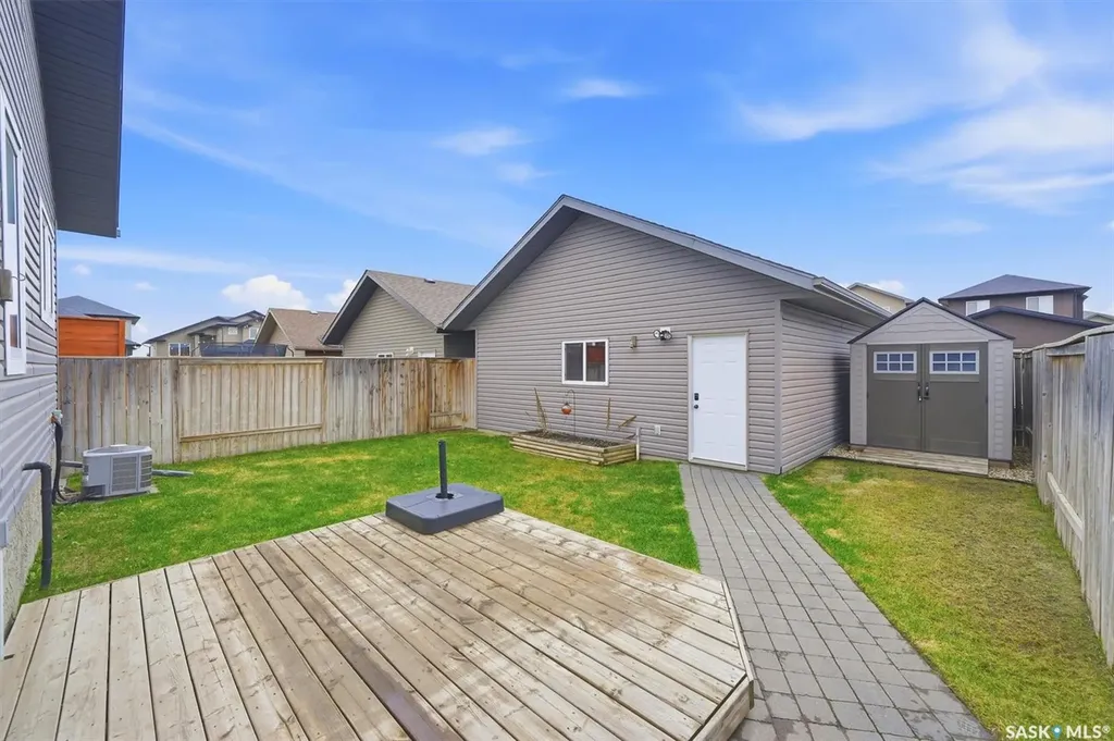 234 Klassen Crescent Saskatoon SK S7R 0E9