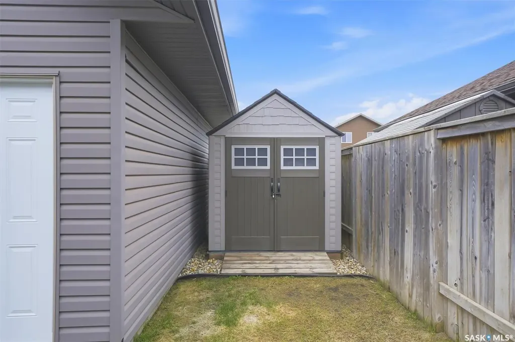 234 Klassen Crescent Saskatoon SK S7R 0E9