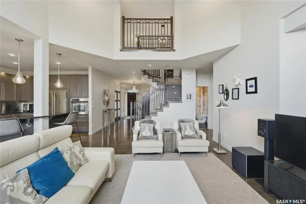 735 Wright Crescent Saskatoon SK S7N 4T8