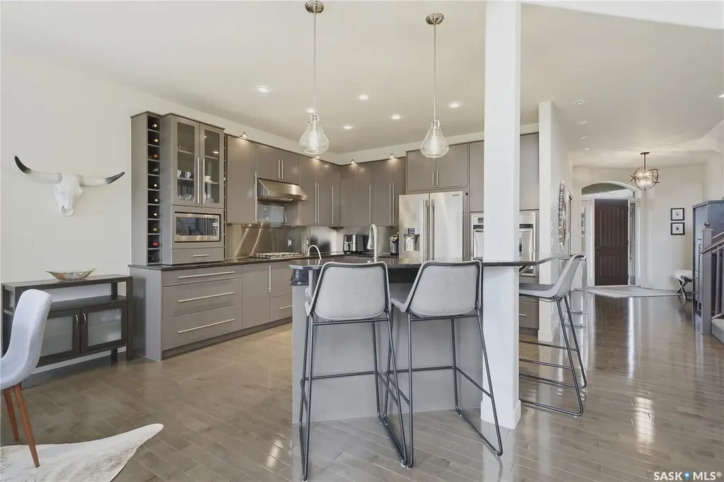 735 Wright Crescent Saskatoon SK S7N 4T8