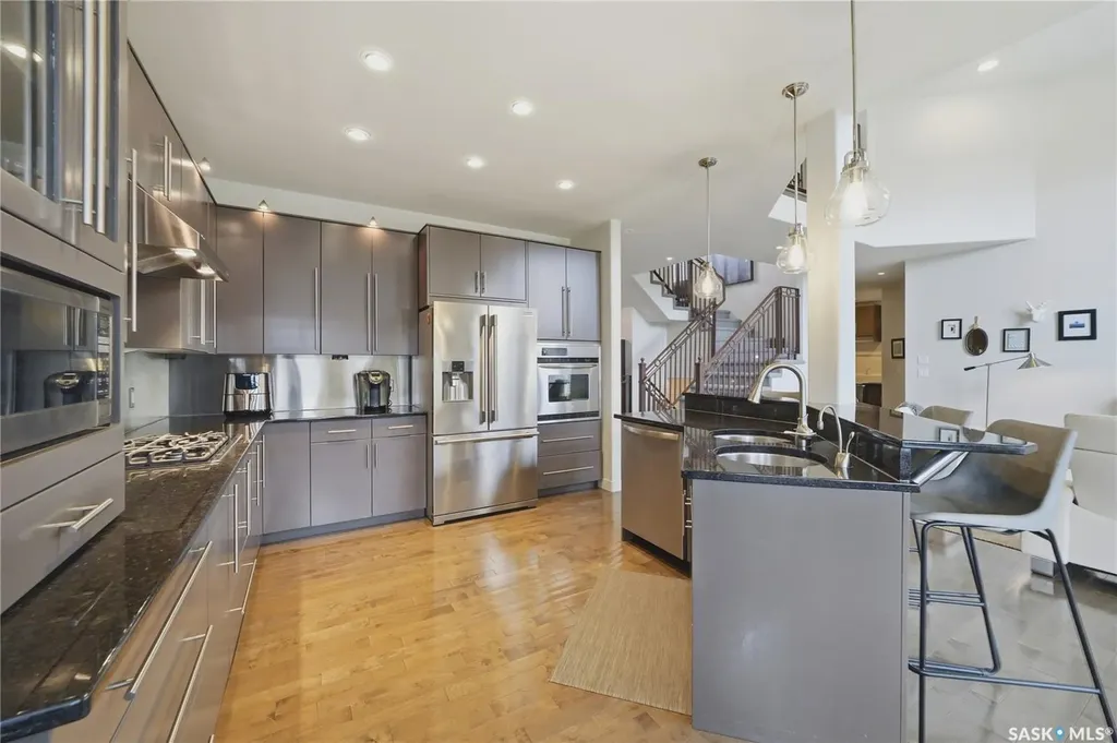 735 Wright Crescent Saskatoon SK S7N 4T8