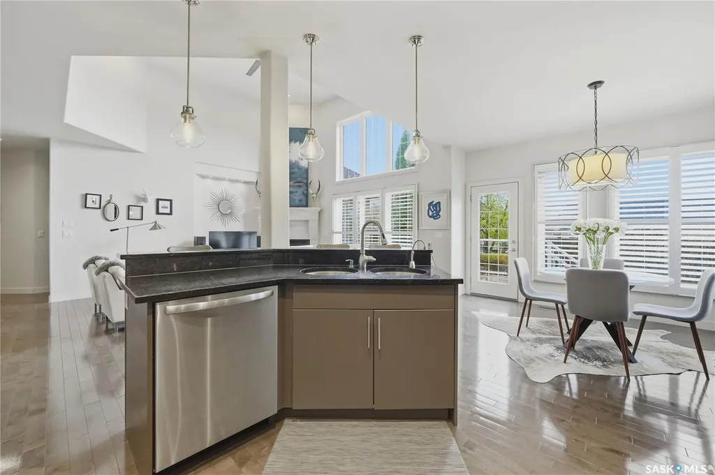 735 Wright Crescent Saskatoon SK S7N 4T8