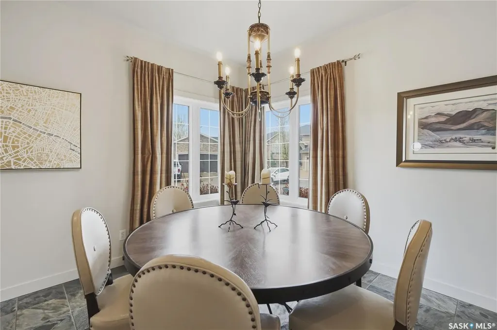 735 Wright Crescent Saskatoon SK S7N 4T8