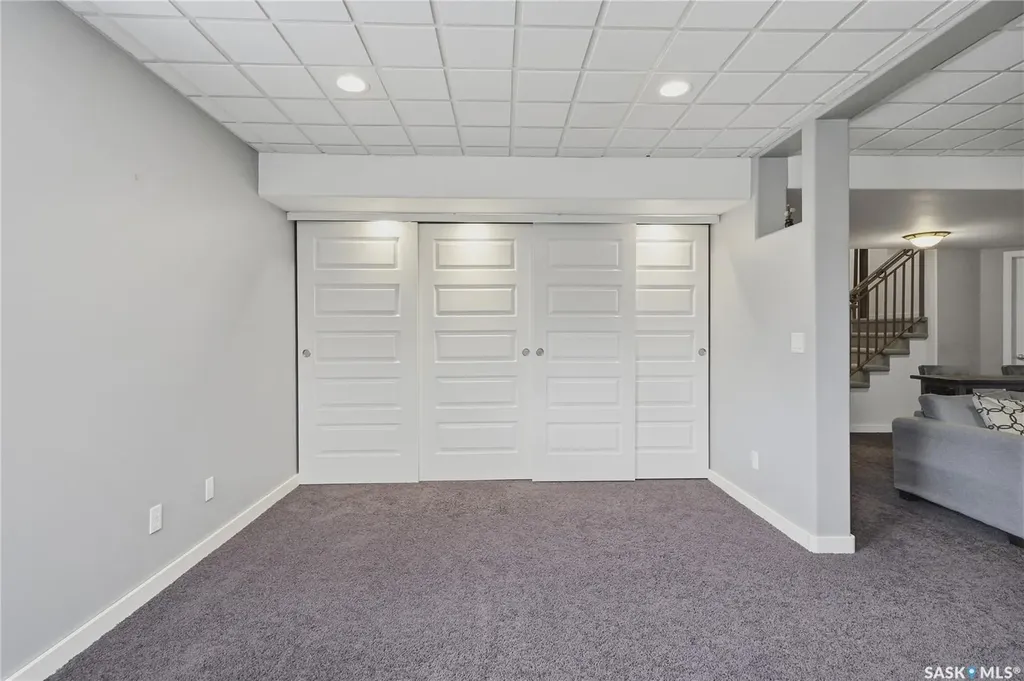 735 Wright Crescent Saskatoon SK S7N 4T8