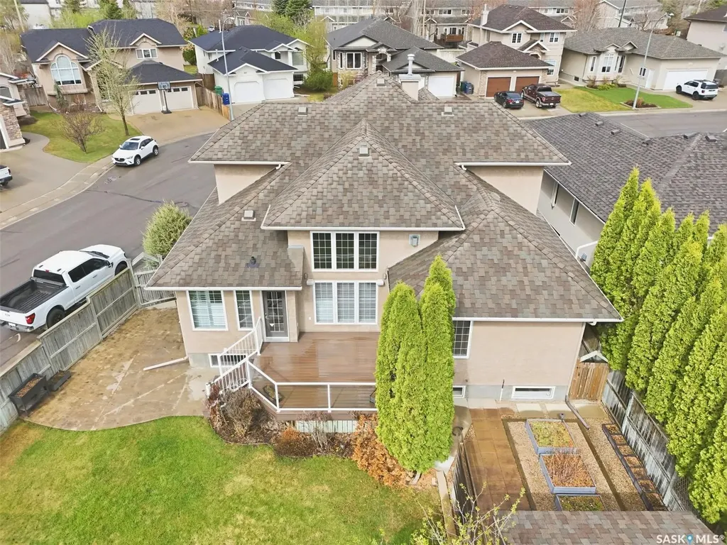 735 Wright Crescent Saskatoon SK S7N 4T8