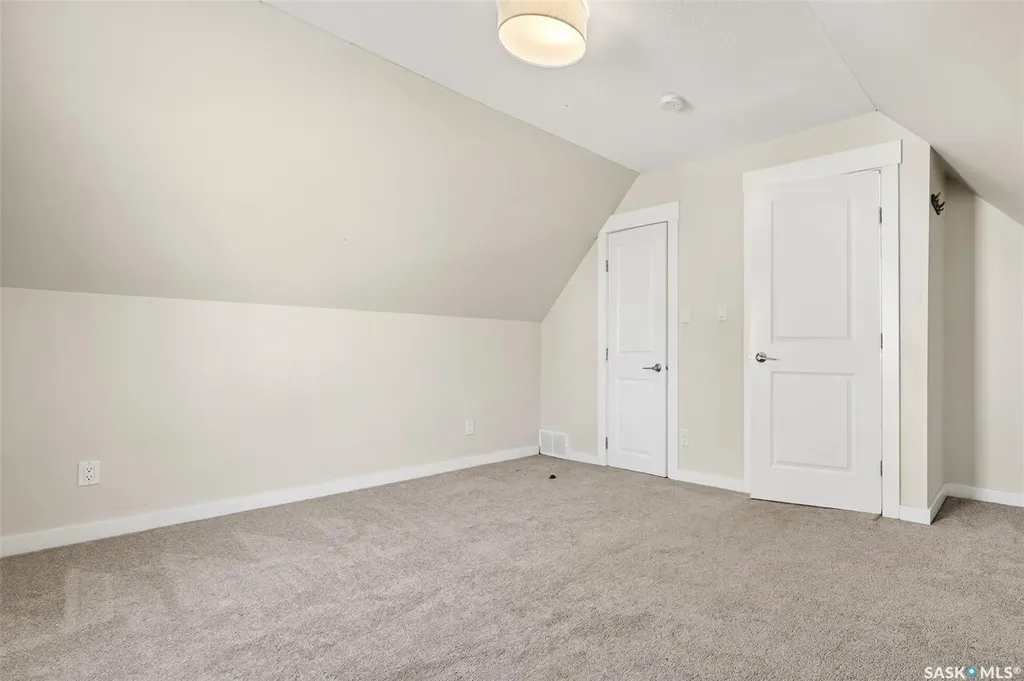 447 Athabasca Street W Moose Jaw SK S6H 2C4