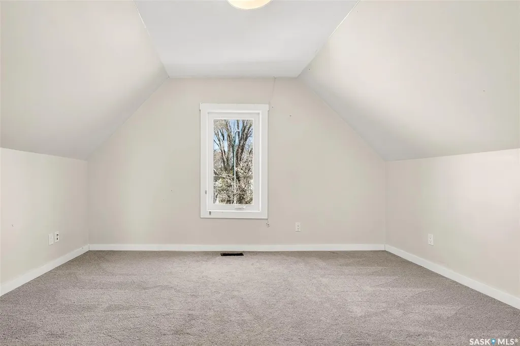 447 Athabasca Street W Moose Jaw SK S6H 2C4
