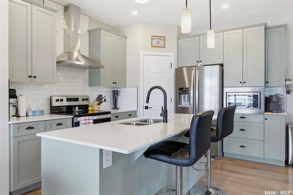 1019 Childers Court Saskatoon SK S7L 6T8