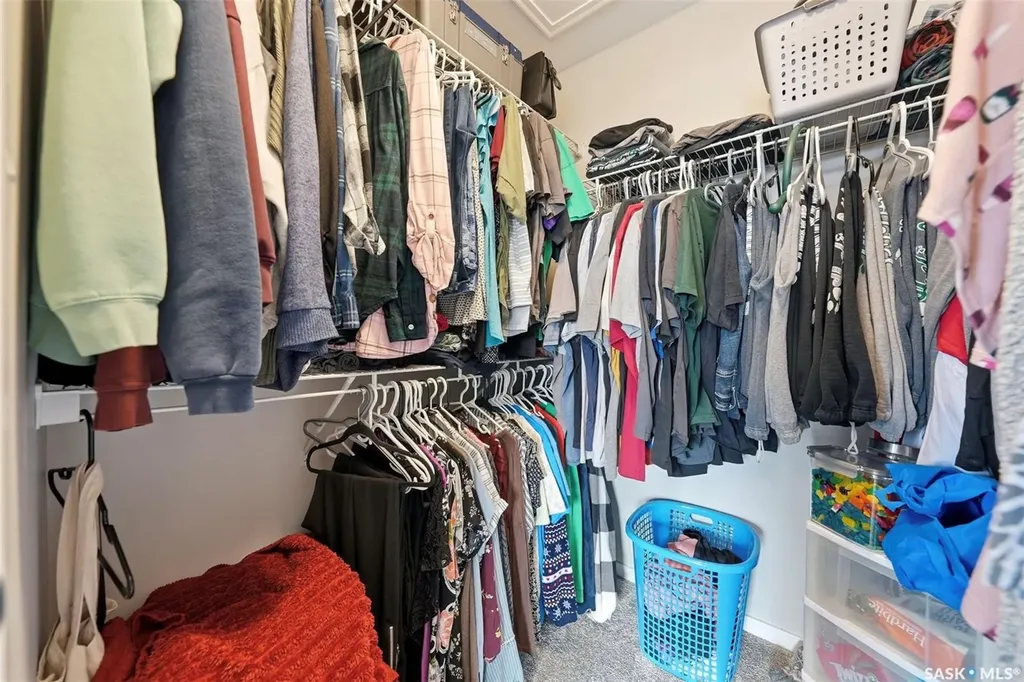 1019 Childers Court Saskatoon SK S7L 6T8