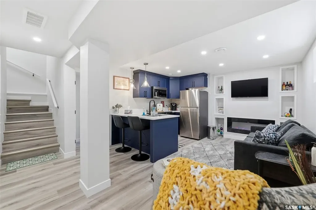 1019 Childers Court Saskatoon SK S7L 6T8