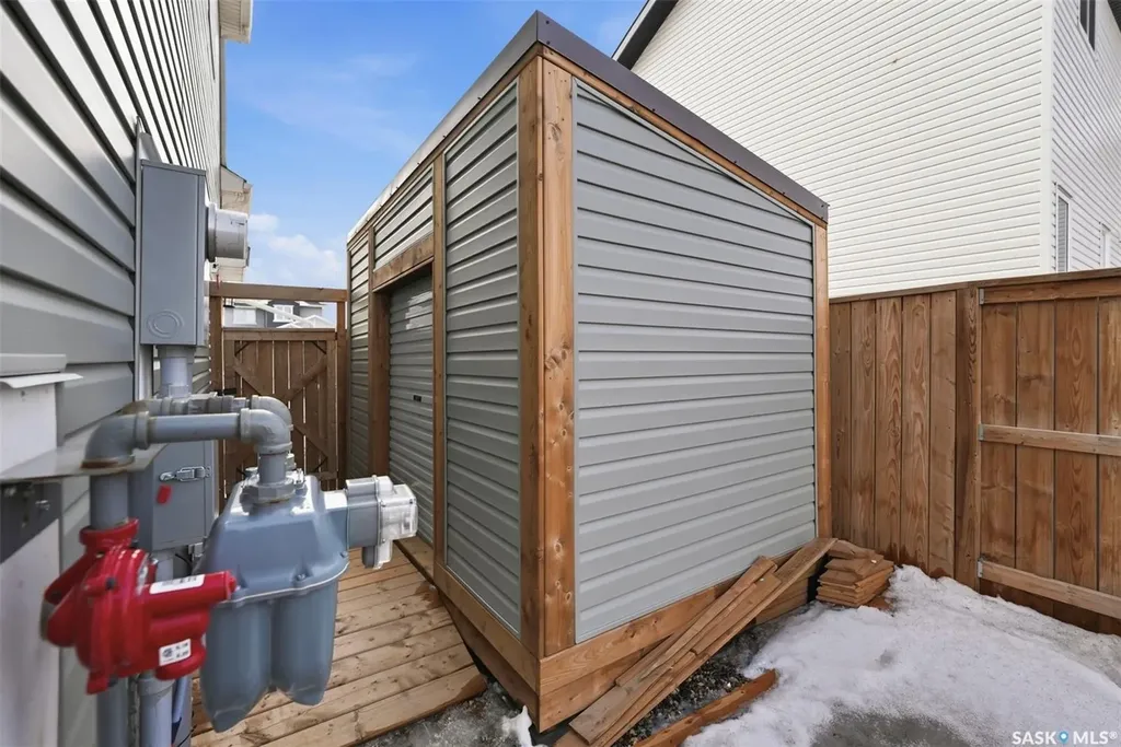 1019 Childers Court Saskatoon SK S7L 6T8